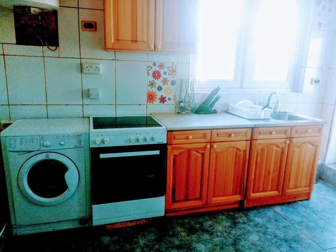 Гостевой Дом У Снежаны Provadiya Exterior foto