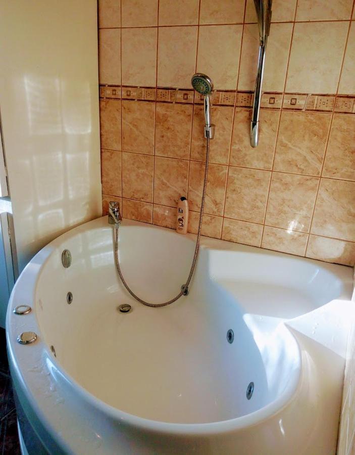 Гостевой Дом У Снежаны Provadiya Exterior foto